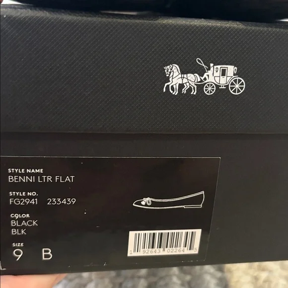 Clearing out ❗️Coach ‘Benni’ Leather Ballet Flats - Picture 2 of 7